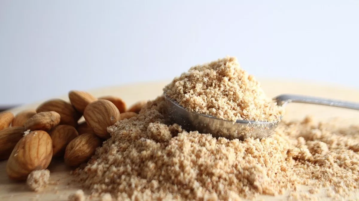 gambar tepung almond